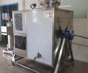 Appearance of solvent recovery machine