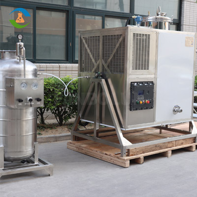 T-125 Solvent Recycler Machine